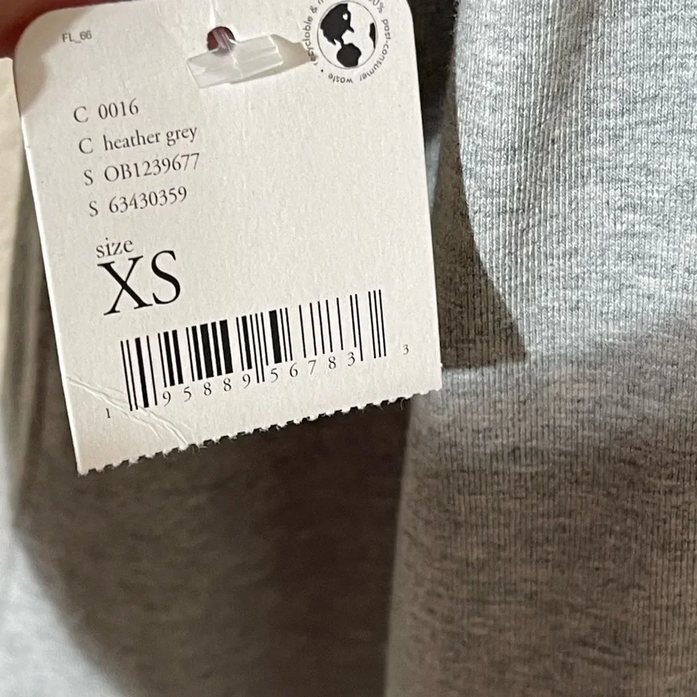 Sold  - Picture 3 of 8